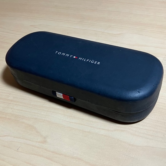 TOMMY HILFIGER TH 1388 👓 EYEGLASSES WITH CASE, MILD PRESCRIPTION - Picture 7 of 10